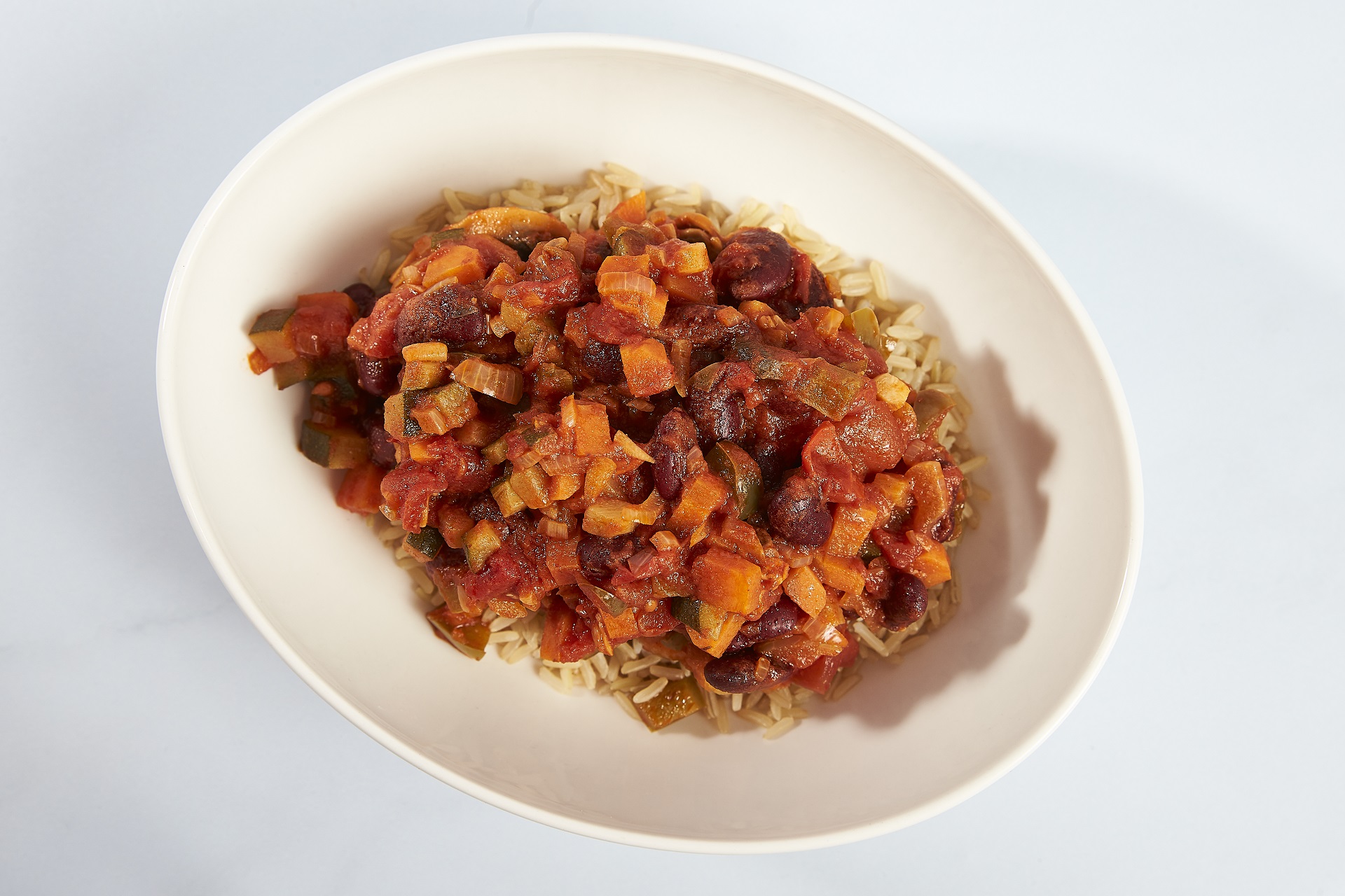 Vegetable & Bean Chilli with Brown Rice