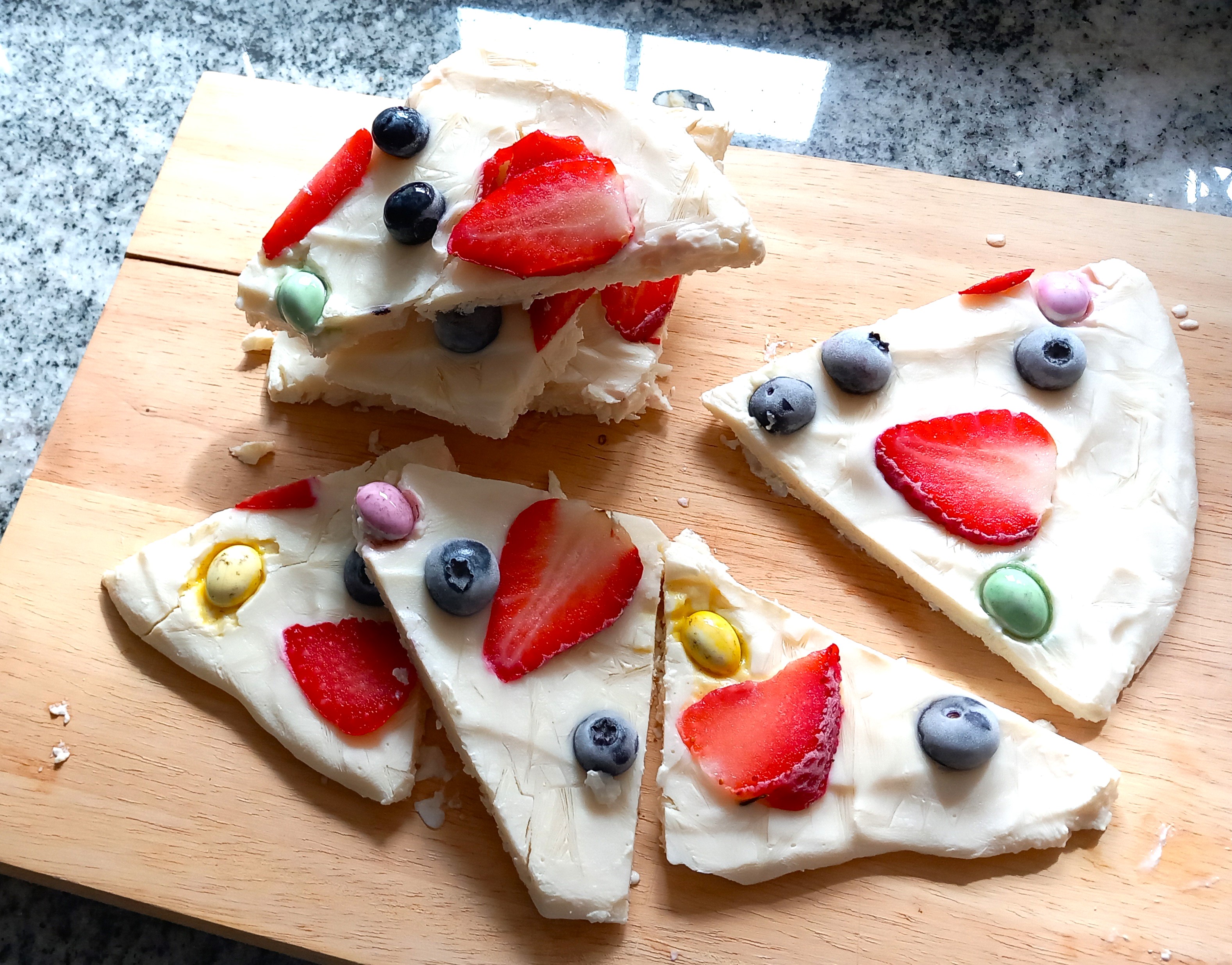 Frozen Yoghurt, Berry & 'Mini Egg' Bark